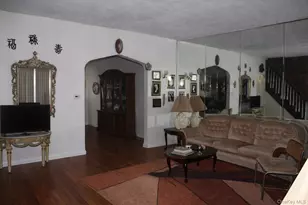 131-16 226th St, Springfield Gardens, NY 11413 - Photo 2