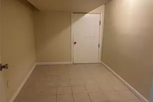 146-15 221st St, Springfield Gardens, NY 11413 - Photo 34