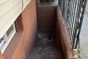 146-15 221st St, Springfield Gardens, NY 11413 - Photo 38