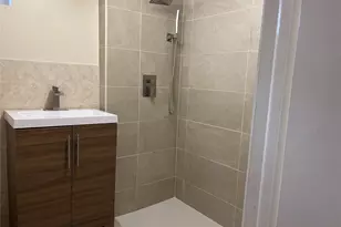 146-15 221st St, Springfield Gardens, NY 11413 - Photo 8