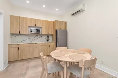 1527 149th Street, Whitestone, NY 11357 - Photo 10