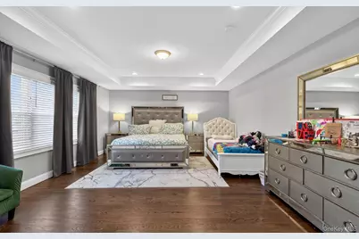 805 Pine Place, Bellmore, NY 11710 - Photo 18