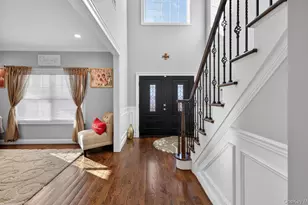 805 Pine Pl, Bellmore, NY 11710 - Photo 10