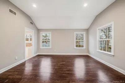 30 Lakeview Drive, Mastic Beach, NY 11951 - Photo 22