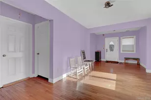 87 Vail Ave, Riverhead, NY 11901 - Photo 8