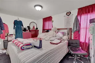 87 Vail Ave, Riverhead, NY 11901 - Photo 22