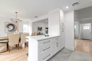 513 Dee Ct, East Meadow, NY 11554 - Photo 12