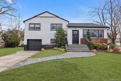 513 Dee Court, East Meadow, NY 11554 - Photo 1