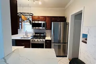 2313 Ellis Ave, Bronx, NY 10462 - Photo 4