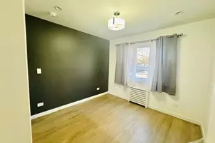 191-04 39th Ave, Bayside, NY 11358 - Photo 4