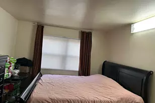 17 Sneden Pl W, Spring Valley, NY 10977 - Photo 10