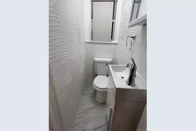 11020 Union Hall Street, Jamaica, NY 11433 - Photo 14