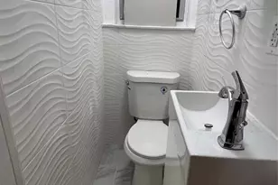 110-20 Union Hall St, Jamaica, NY 11433 - Photo 14