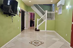 151-01 85th Dr, Jamaica, NY 11432 - Photo 2