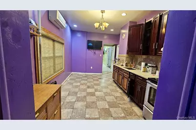 15101 85th Drive, Jamaica, NY 11432 - Photo 4