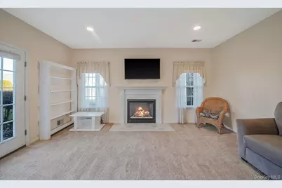 554 Mirror Pond Court, Moriches, NY 11955 - Photo 6