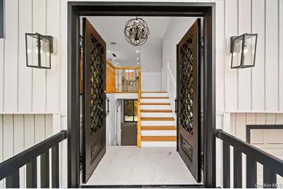 1 Saratoga Street, Long Beach, NY 11561 - Photo 6