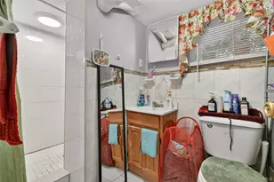 138-16 230th St, Springfield Gardens, NY 11413 - Photo 40