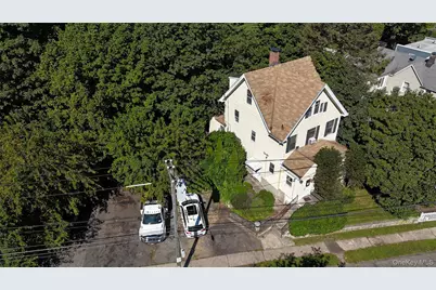 44 Rockdale Avenue, New Rochelle, NY 10801 - Photo 2