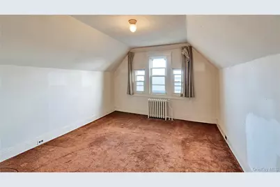 44 Rockdale Avenue, New Rochelle, NY 10801 - Photo 16