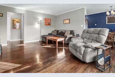 240 S Broadway #16B, Tarrytown, NY 10591 - Photo 2