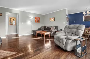 240 S Broadway, Tarrytown, NY 10591 - Photo 2