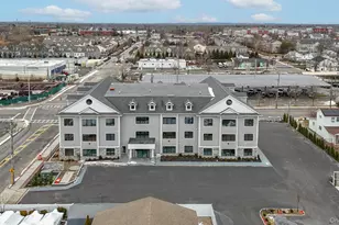 80 Division St, Patchogue, NY 11772 - Photo 2