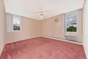 54-40 Little Neck Pkwy, Little Neck, NY 11362 - Photo 26