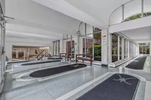 54-40 Little Neck Pkwy, Little Neck, NY 11362 - Photo 30