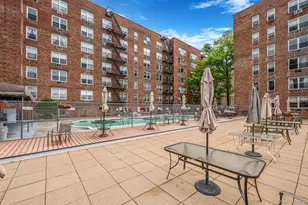 54-40 Little Neck Pkwy, Little Neck, NY 11362 - Photo 6