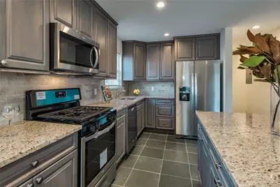 36 Carney #1st Fl, Glen Cove, NY 11542 - Photo 4