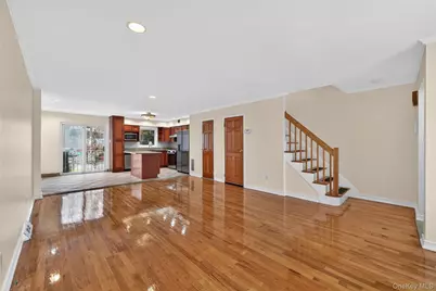 6247 Douglaston Parkway #23, Douglaston, NY 11362 - Photo 2