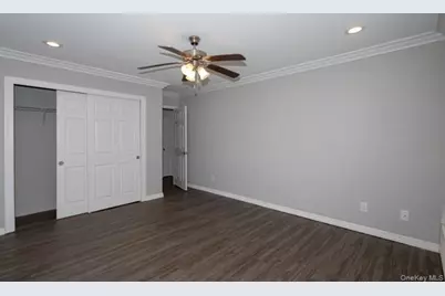 76 Mount Vernon Avenue #c01, Patchogue, NY 11772 - Photo 8