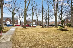 252-23 63rd Ave, Little Neck, NY 11362 - Photo 18