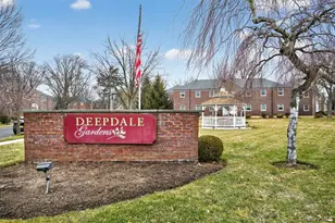 252-23 63rd Ave, Little Neck, NY 11362 - Photo 2