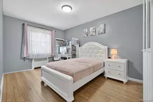 252-23 63rd Ave, Little Neck, NY 11362 - Photo 12