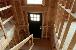 208 S Montgomery St, Walden, NY 12586 - Photo 4