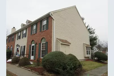 56 Yorkshire Terrace, Washingtonville, NY 10992 - Photo 2