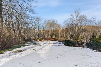 60 Arbutus Street, Putnam Valley, NY 10579 - Photo 32