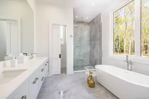 1552 Deerfield Rd, Water Mill, NY 11976 - Photo 20