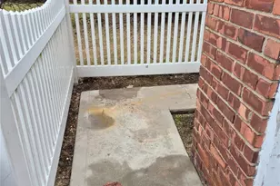 979 Mark Dr, North Bellmore, NY 11710 - Photo 2