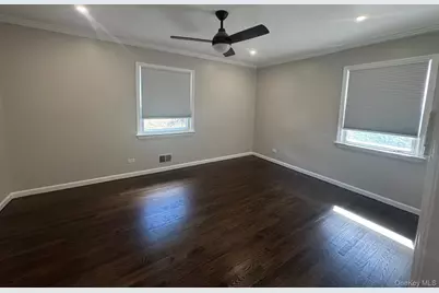 29 S Mortimer Avenue, Elmsford, NY 10523 - Photo 8