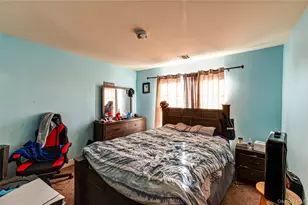 44 Chauncey Ln, Coram, NY 11727 - Photo 12