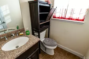 44 Chauncey Ln, Coram, NY 11727 - Photo 16