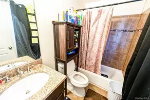 44 Chauncey Ln, Coram, NY 11727 - Photo 14