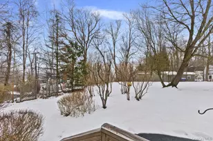37 Barrett Hill Rd, Carmel, NY 10512 - Photo 10