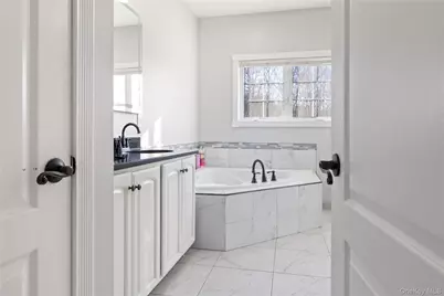 5 Deangelis Drive, Monroe, NY 10950 - Photo 16