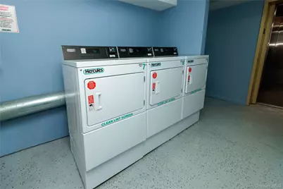 23-23 31st Ave #2B, Astoria, NY 11106 - Photo 14