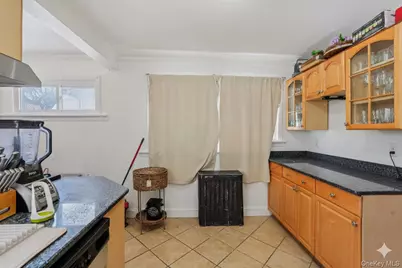 30 Ferdinand Place, New Rochelle, NY 10801 - Photo 12