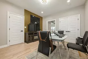 215 Marguerite Ave, Floral Park, NY 11001 - Photo 16